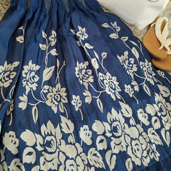 Strapless dress/skirt - Picture 2 of 2