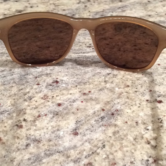 Calvin Klein R559S 216 Sunglasses main image 4