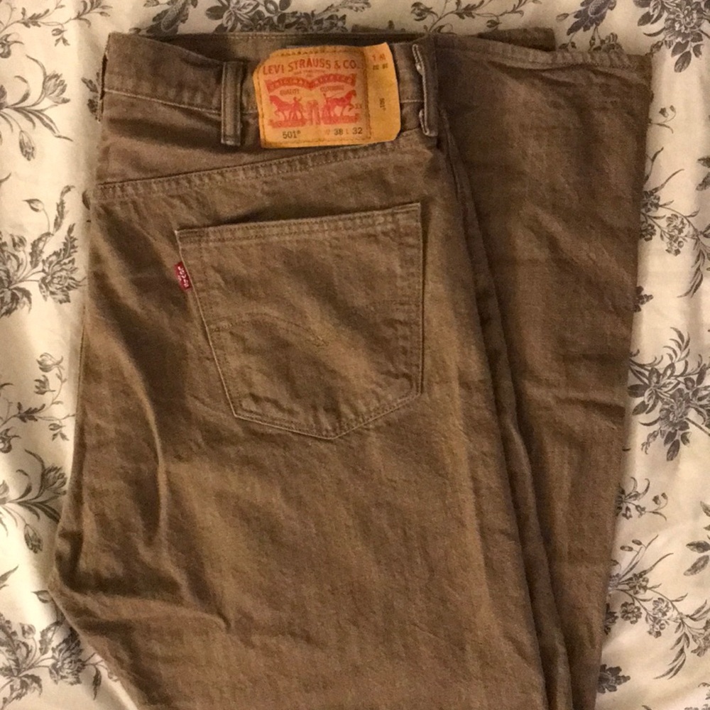 Men’s Levi’s Pants