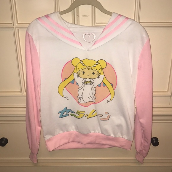 Tops - Sailor moon top