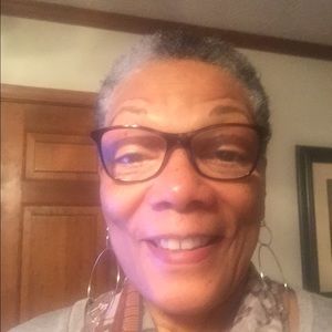 Meet your Posher, Cheryl