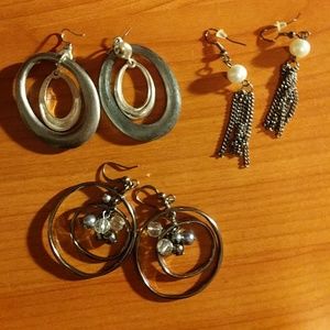Bundle of 3 pairs earrings
