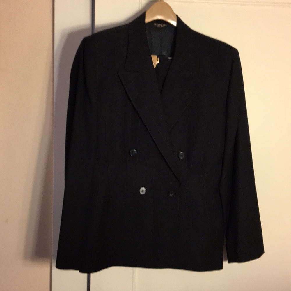 PBM suit size 6 black pinstripe blazer & skirt