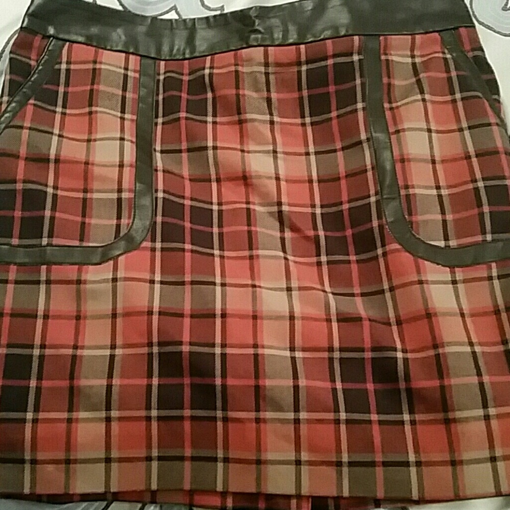 Outback Red plaid skirt