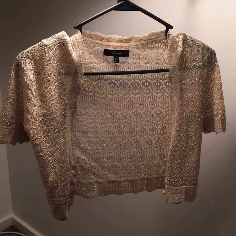 Express gold cap sleeved shawl