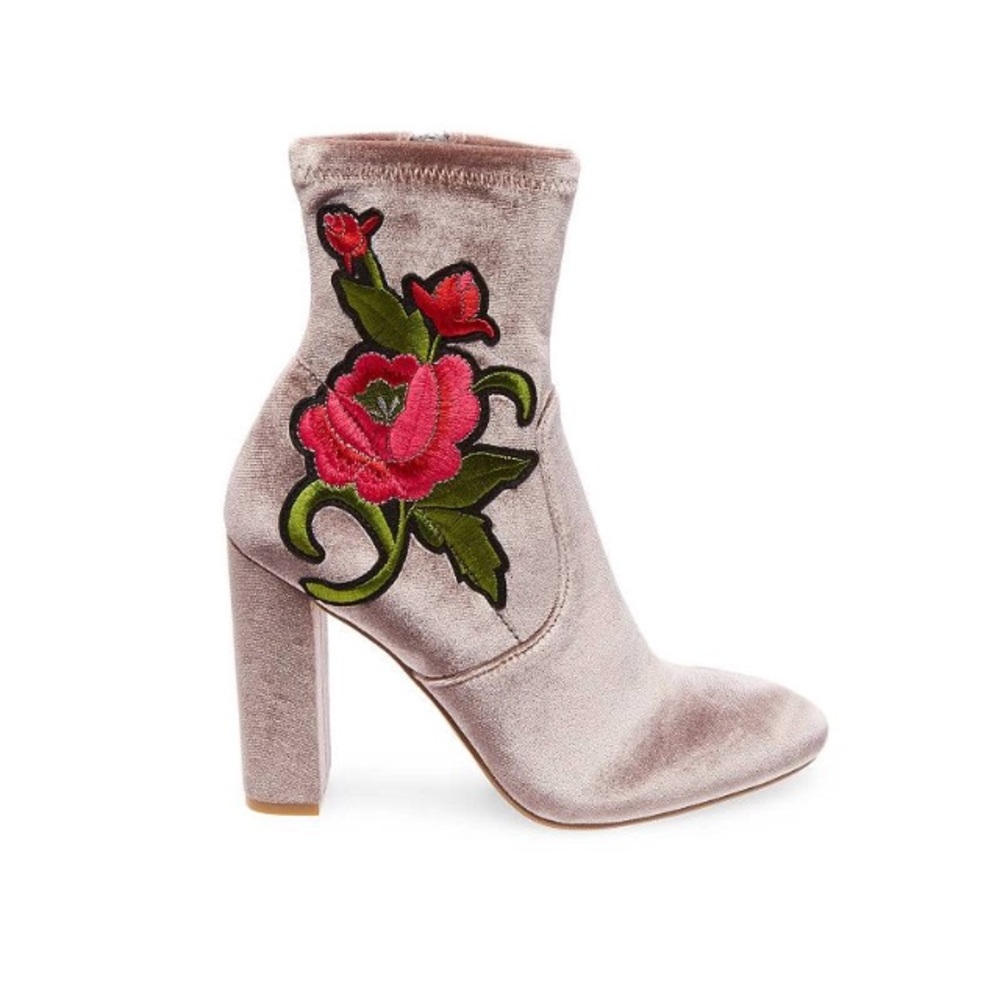 Steve Madden Grey Velvet Rose Embroidered Boots. - Picture 3 of 4