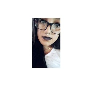 Meet your Posher, Ithai