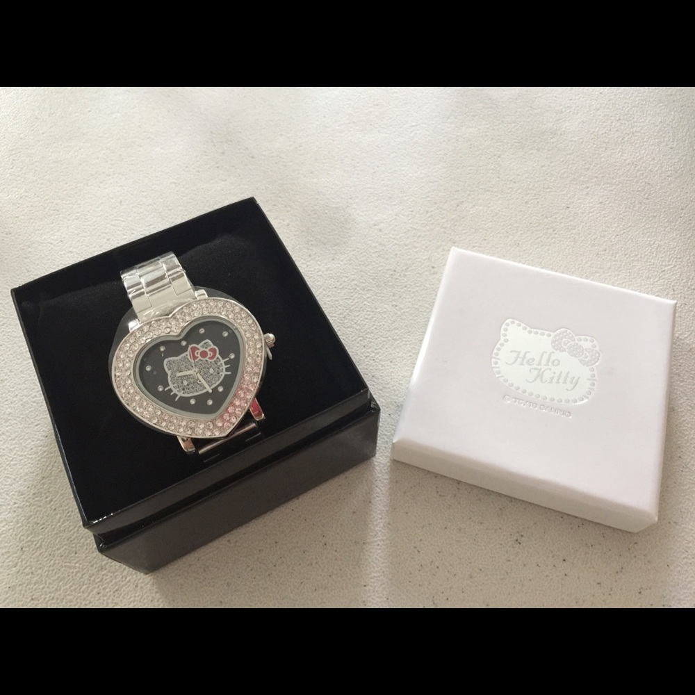 Hello Kitty Rhinestone heart shape watch