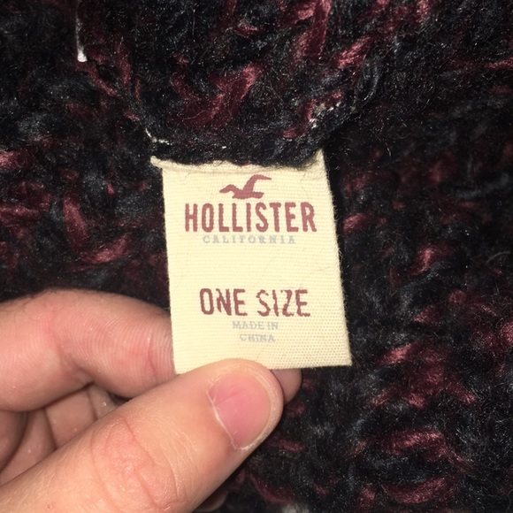 Hollister beanie - Picture 2 of 2