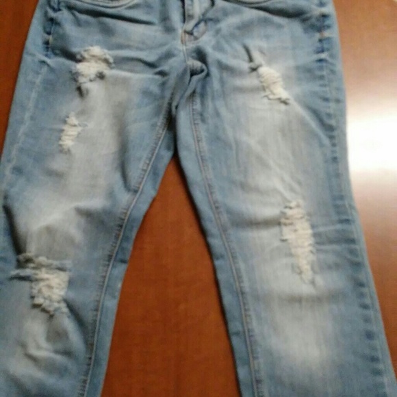 Jeans - Picture 1 of 3