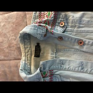 Cute denim cropped vest