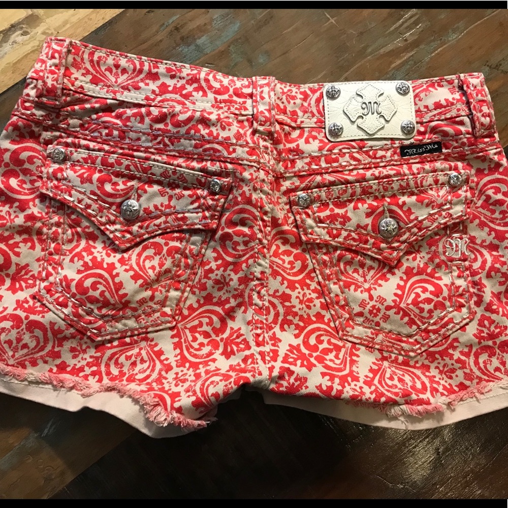 Miss me shorts