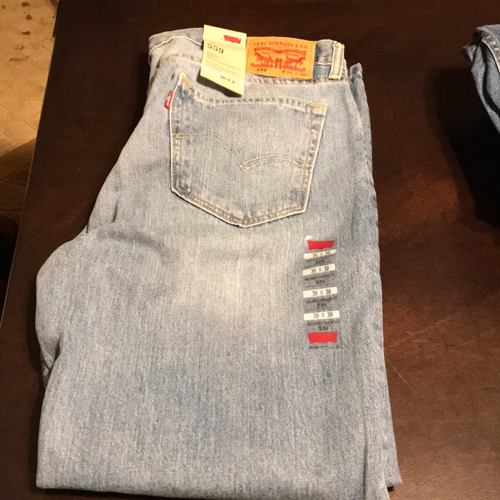 New men’s Levi’s jeans