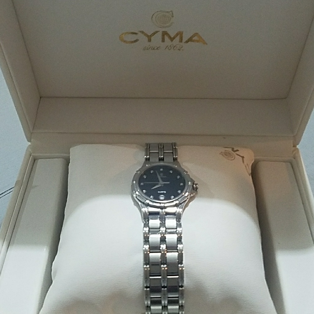 Cyma watch