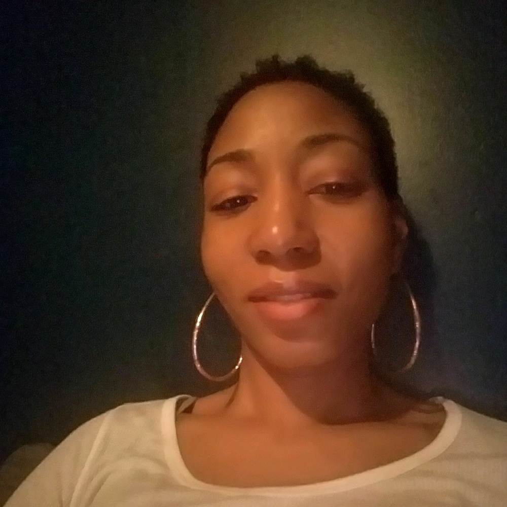 Meet your Posher, Tiffany