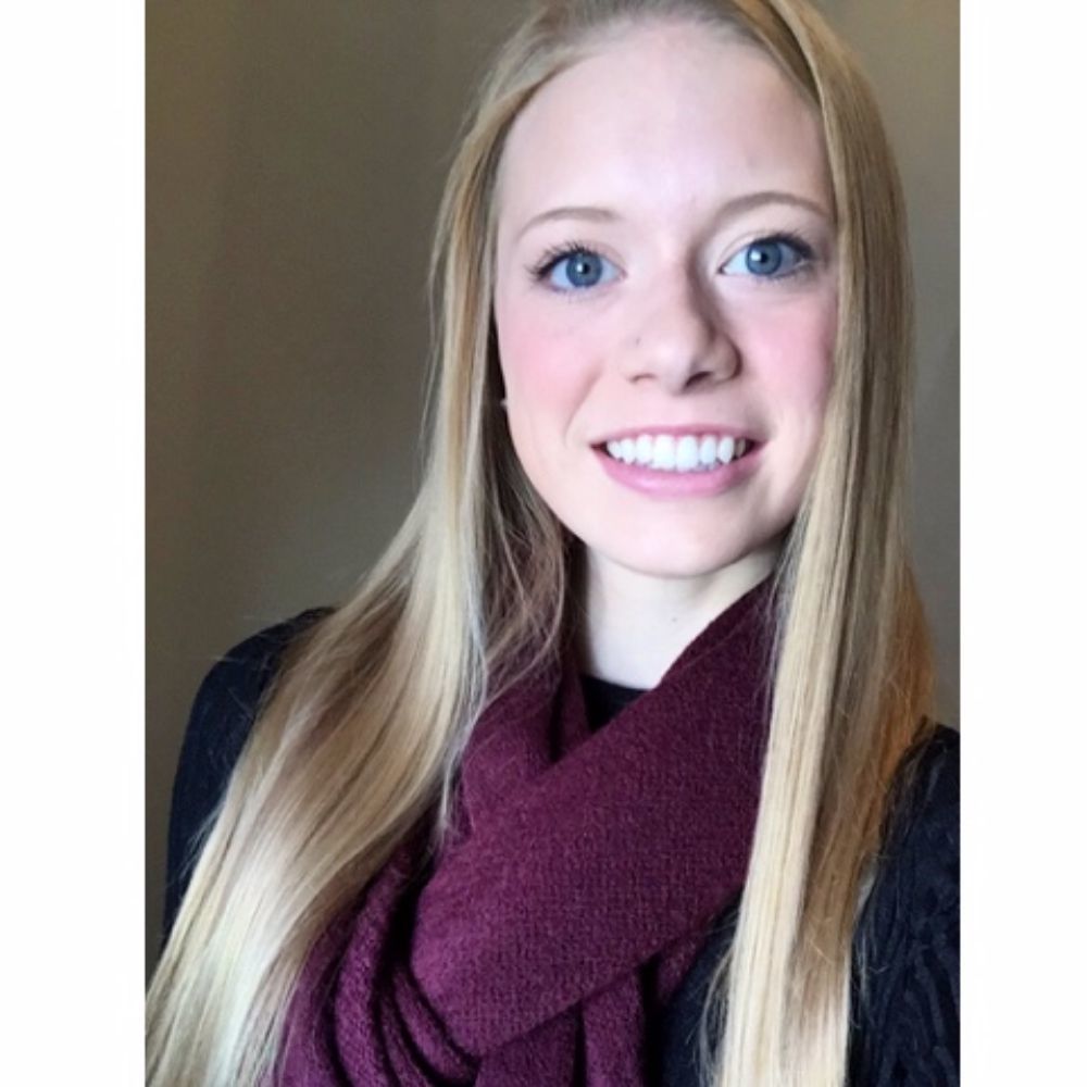 Meet your Posher, Michaela