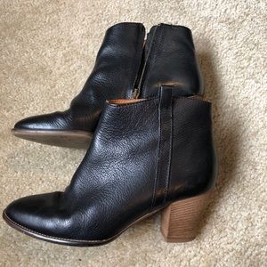 Black Madewell Billie booties