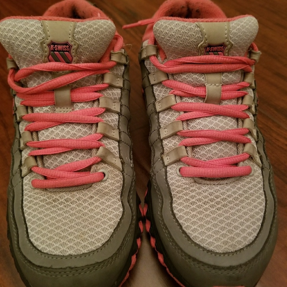 Women's K-Swiss gym shoes