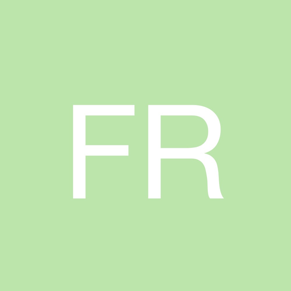Meet your Posher, Francisca