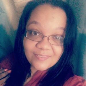 Meet your Posher, Roxann