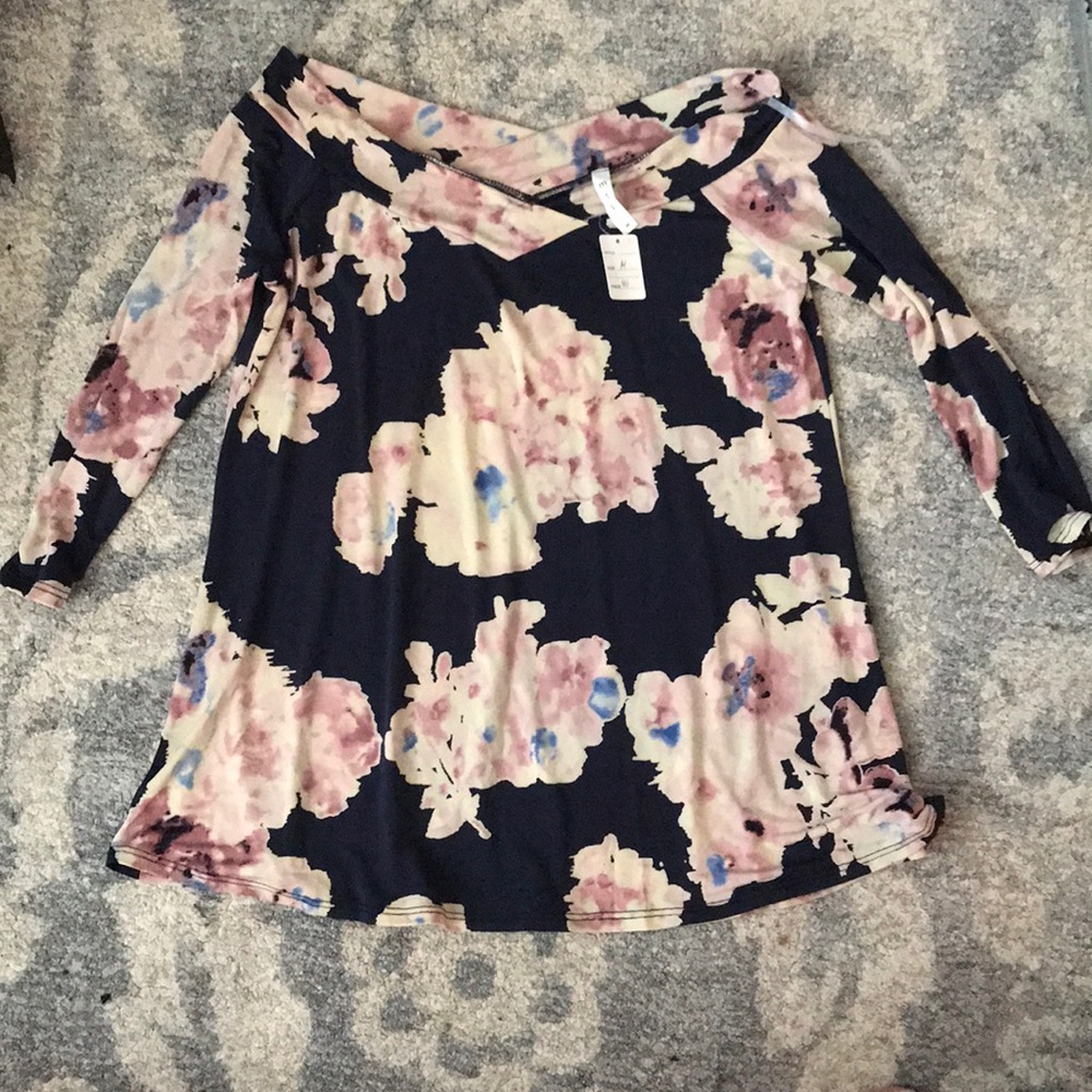 NWT long sleeve blouse