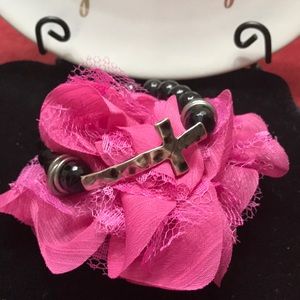 Beaded hammered cross bracelet