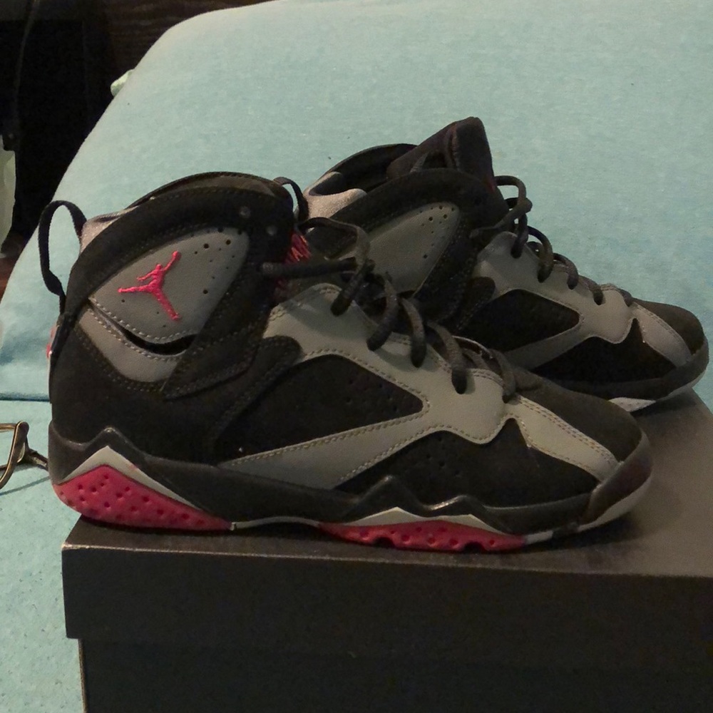 Jordan Retro 7