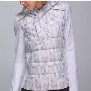 Lululemon Fluff Off pullover size 6