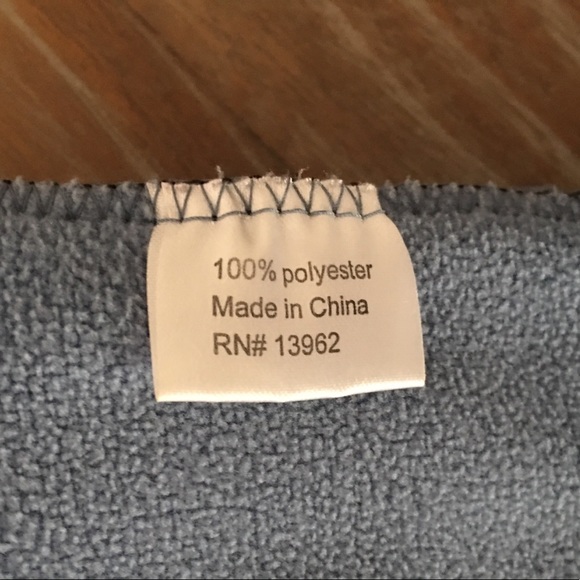 Dual-Tone Reversible Scarf - Picture 3 of 4