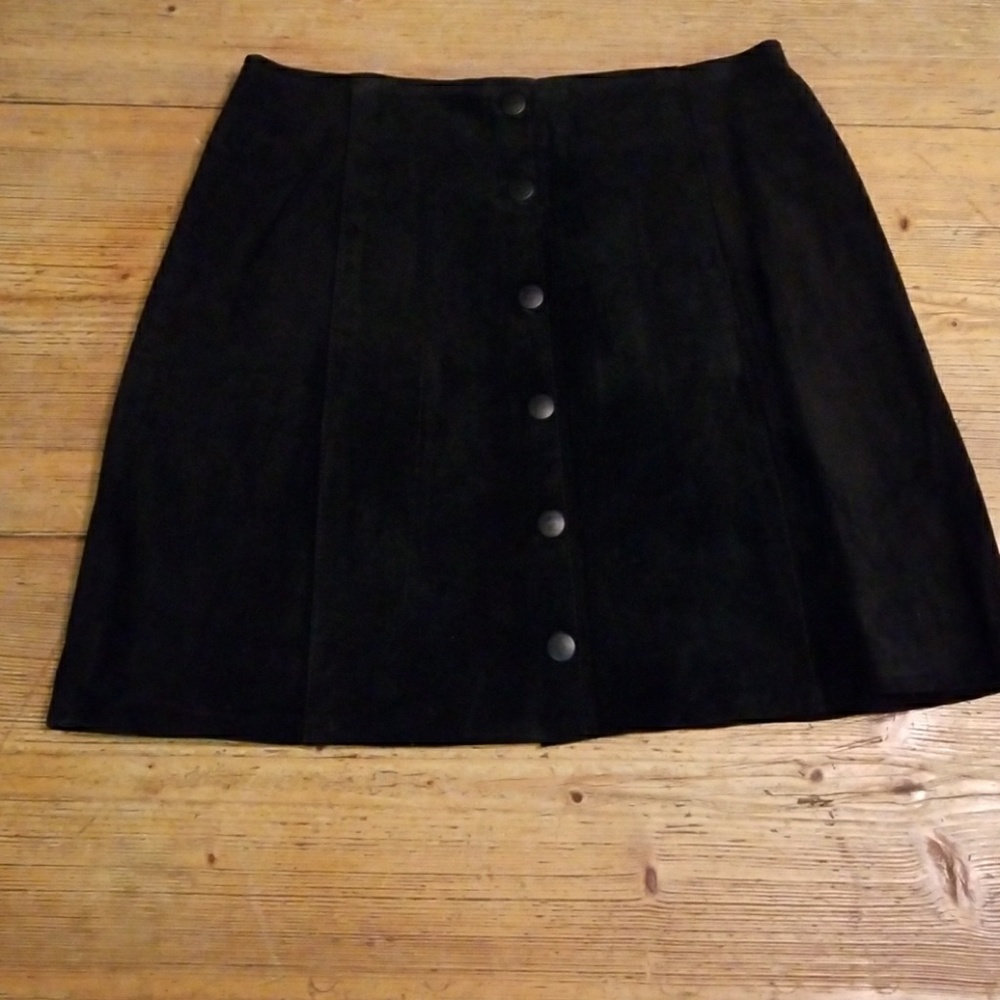 SUEDE MINI SKIRT