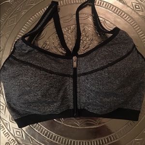 Victoria Secret VSX Front Zip Sports Bra 34DD