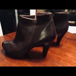 Paul Green Brown Leather Ankle Boots