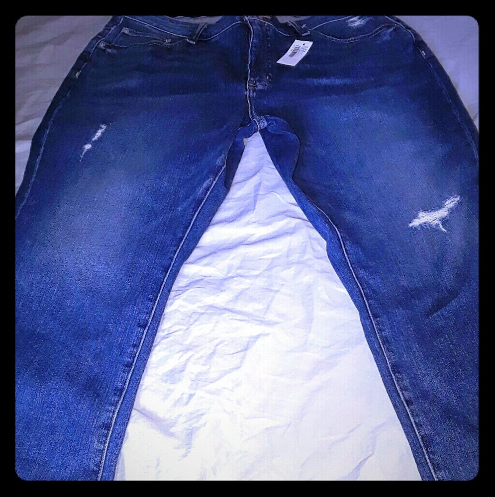 16W Old Navy Boyfriend Jeans NWT