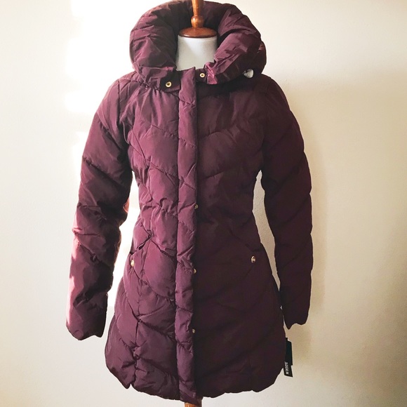 Steve Madden burgundy puffer - Picture 3 of 5