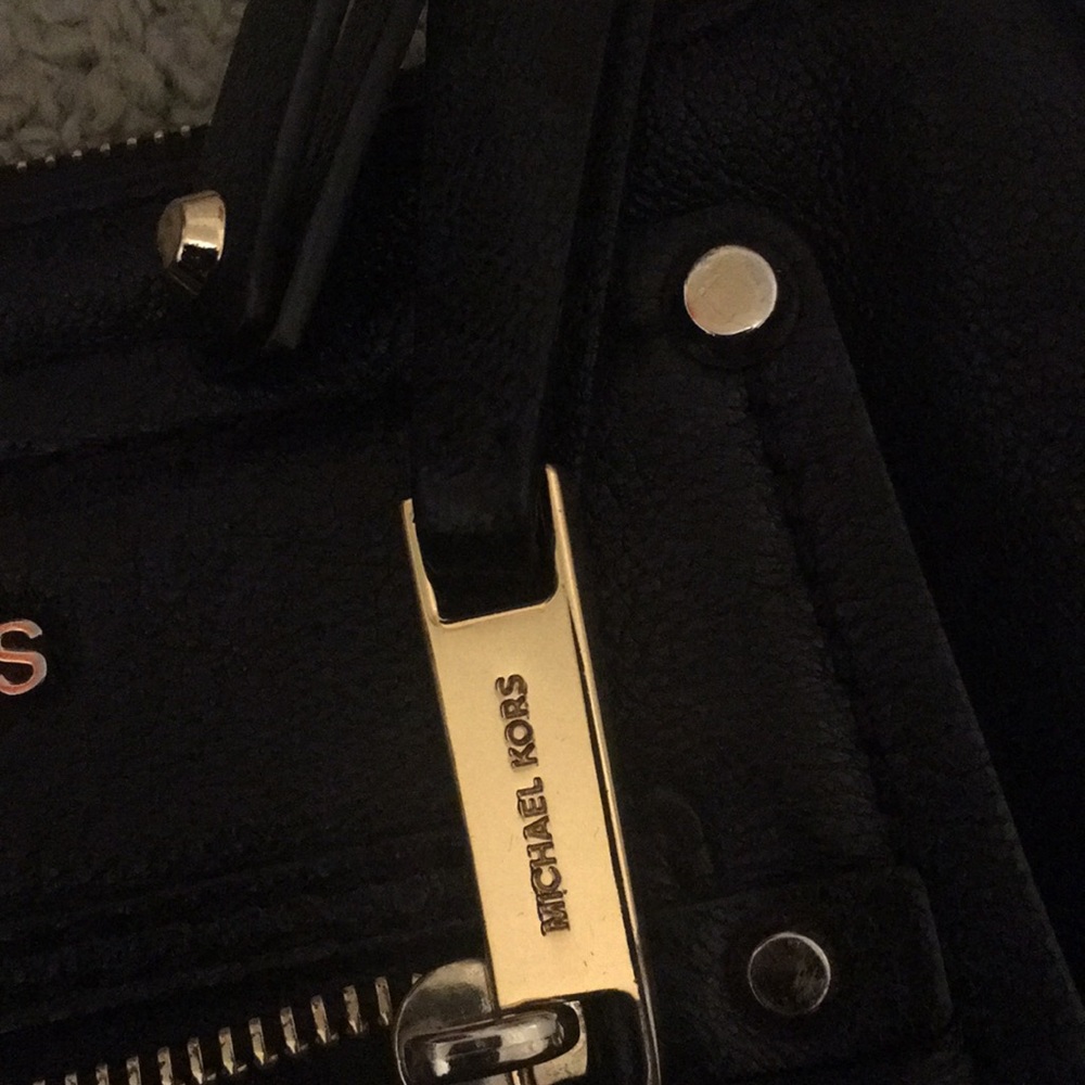 Michael kors cross body bag - Picture 2 of 5
