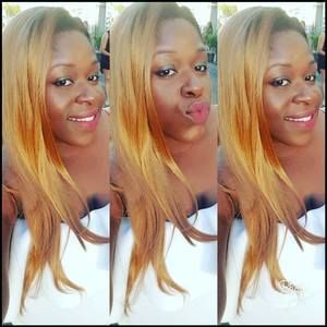 Meet your Posher, Evelyne