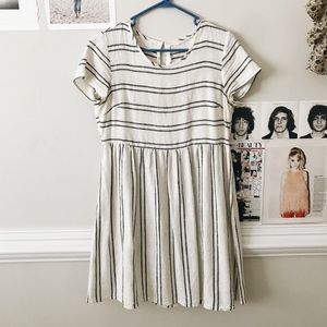 Linen dress