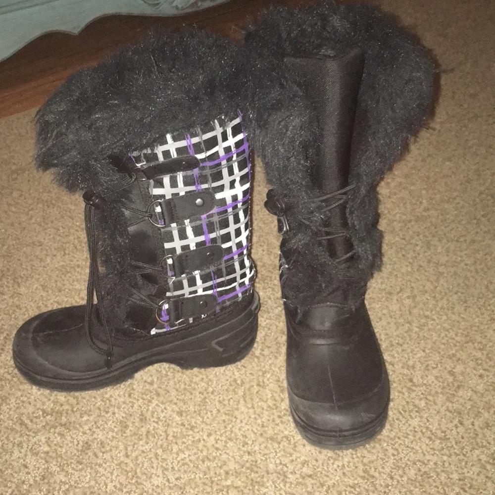 Girls snow boots