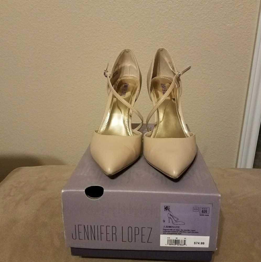 Jennifer Lopez Nude Heels