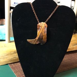 Kickin it up necklace