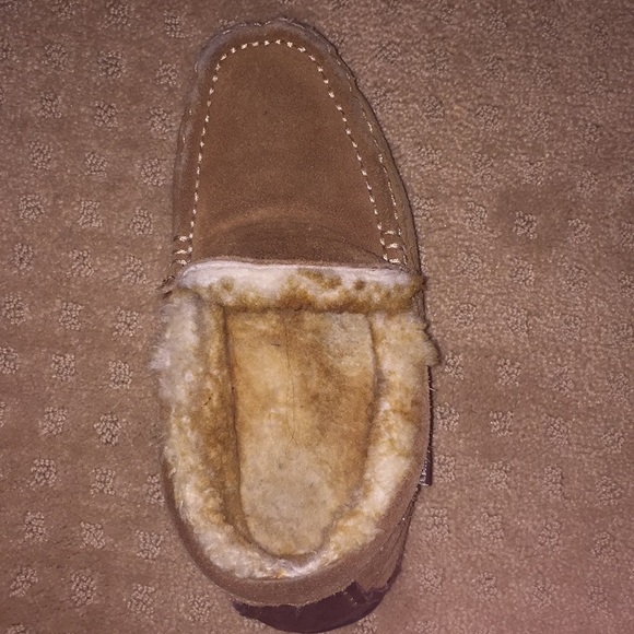 Used tan/brown LAMO Moccasins - Picture 2 of 4