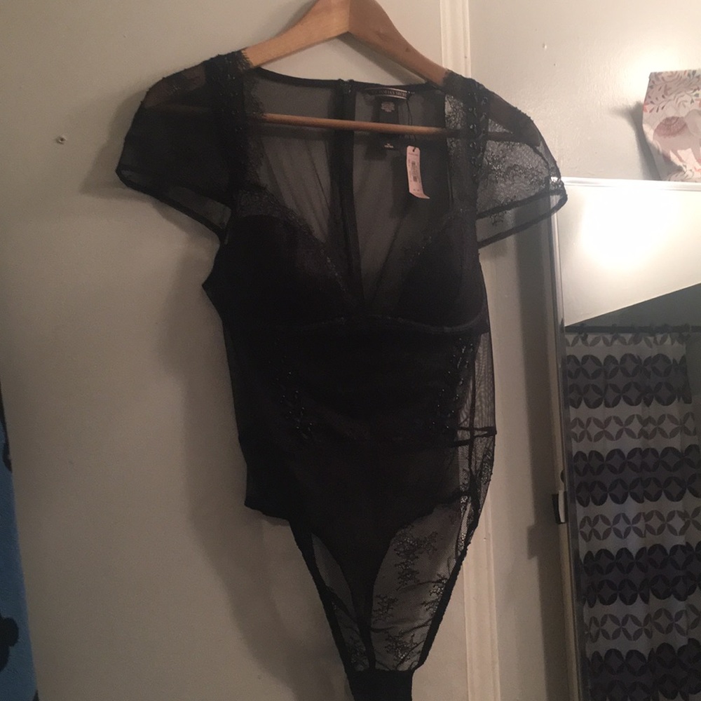 M Victoria secerets lingerie