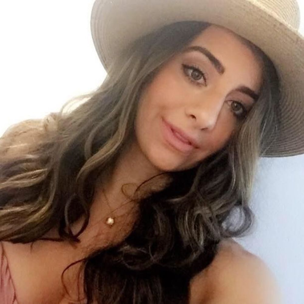 Meet your Posher, Bianca
