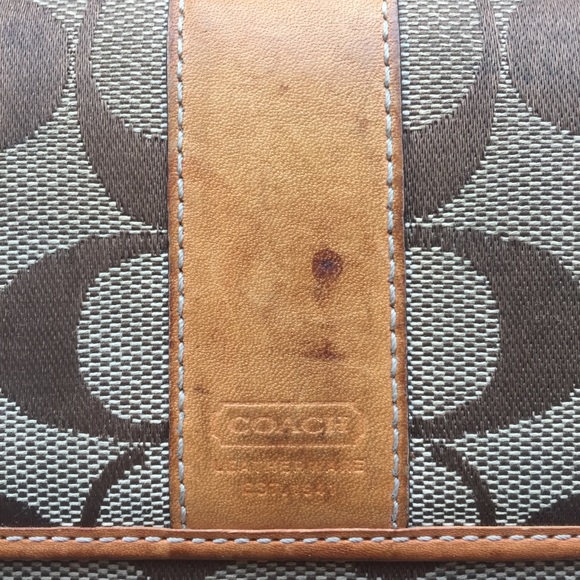 Coach Wallet - Picture 8 of 8
