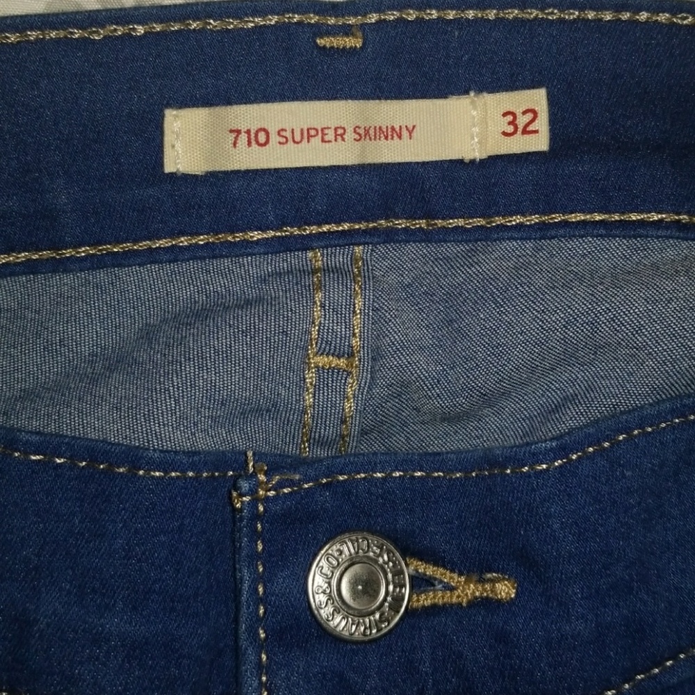 Levi Jeans - 710 Super Skinny (Plus Size)