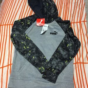 Boys Puma hoodie NWT