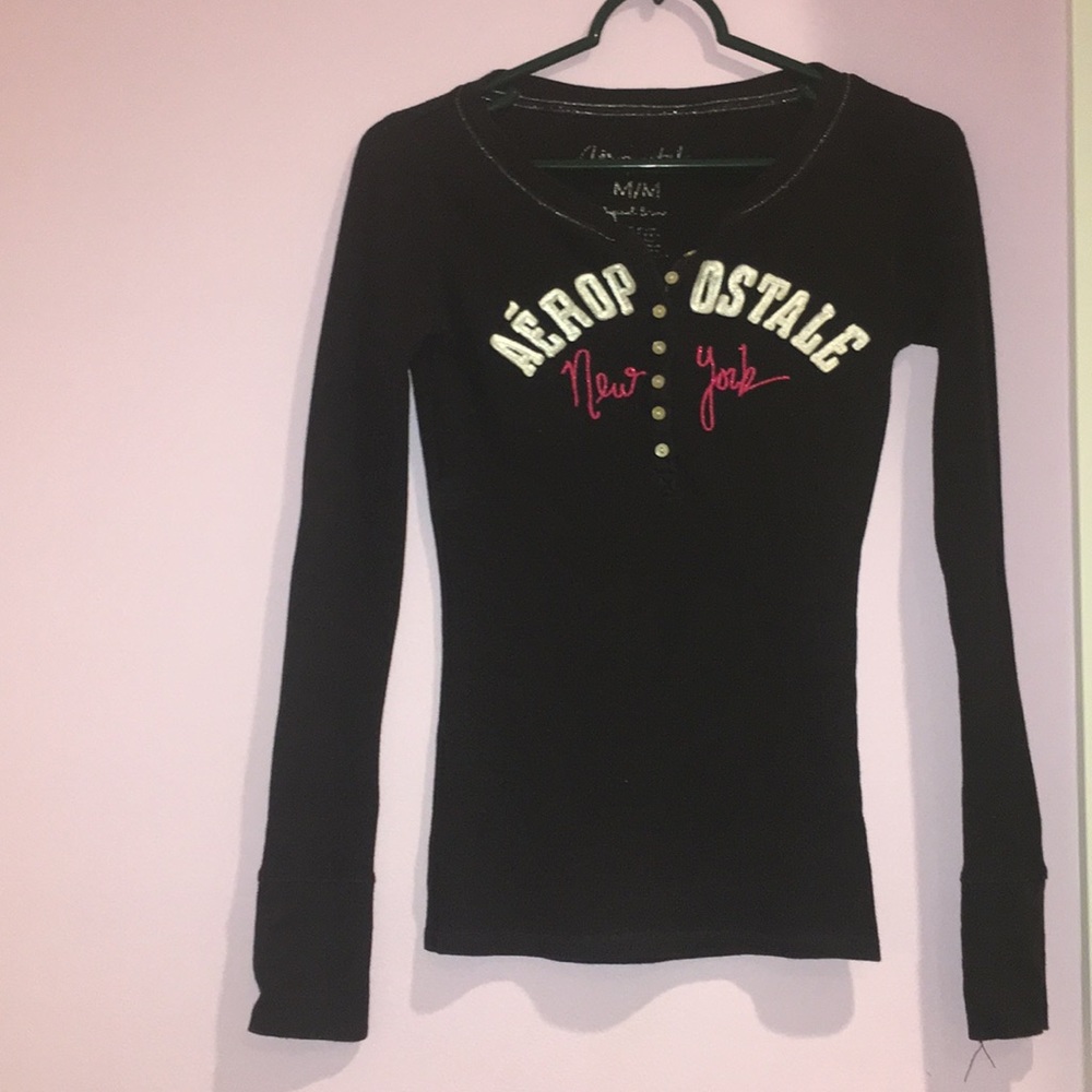 Aéropostale Black Long Sleeved Shirt