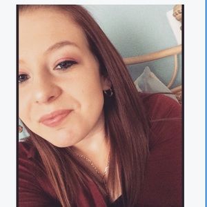 Meet your Posher, Kaitlynn