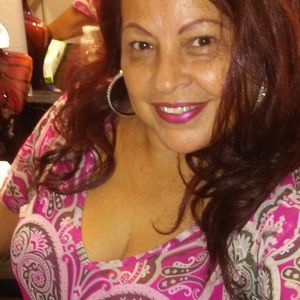 Meet your Posher, Nora