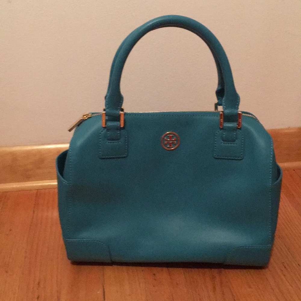 Authentic Tory Burch Purse!!! New without tags